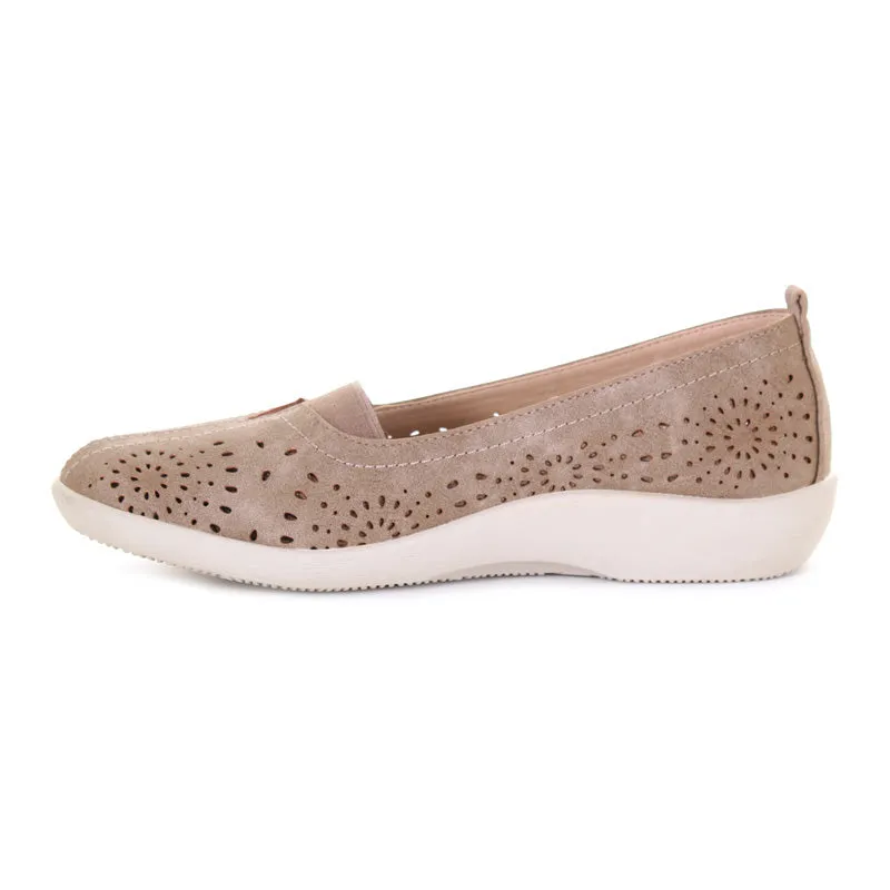 Women's Sidra Gored Perf Casual Camel