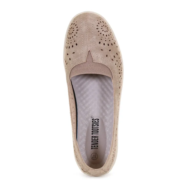 Women's Sidra Gored Perf Casual Camel